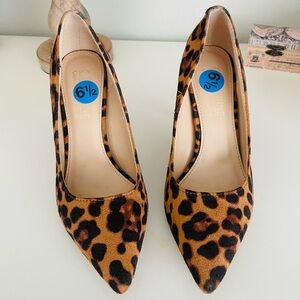 Catherines Leopard/Cheetah Print 3” Covered Heels - 6.5